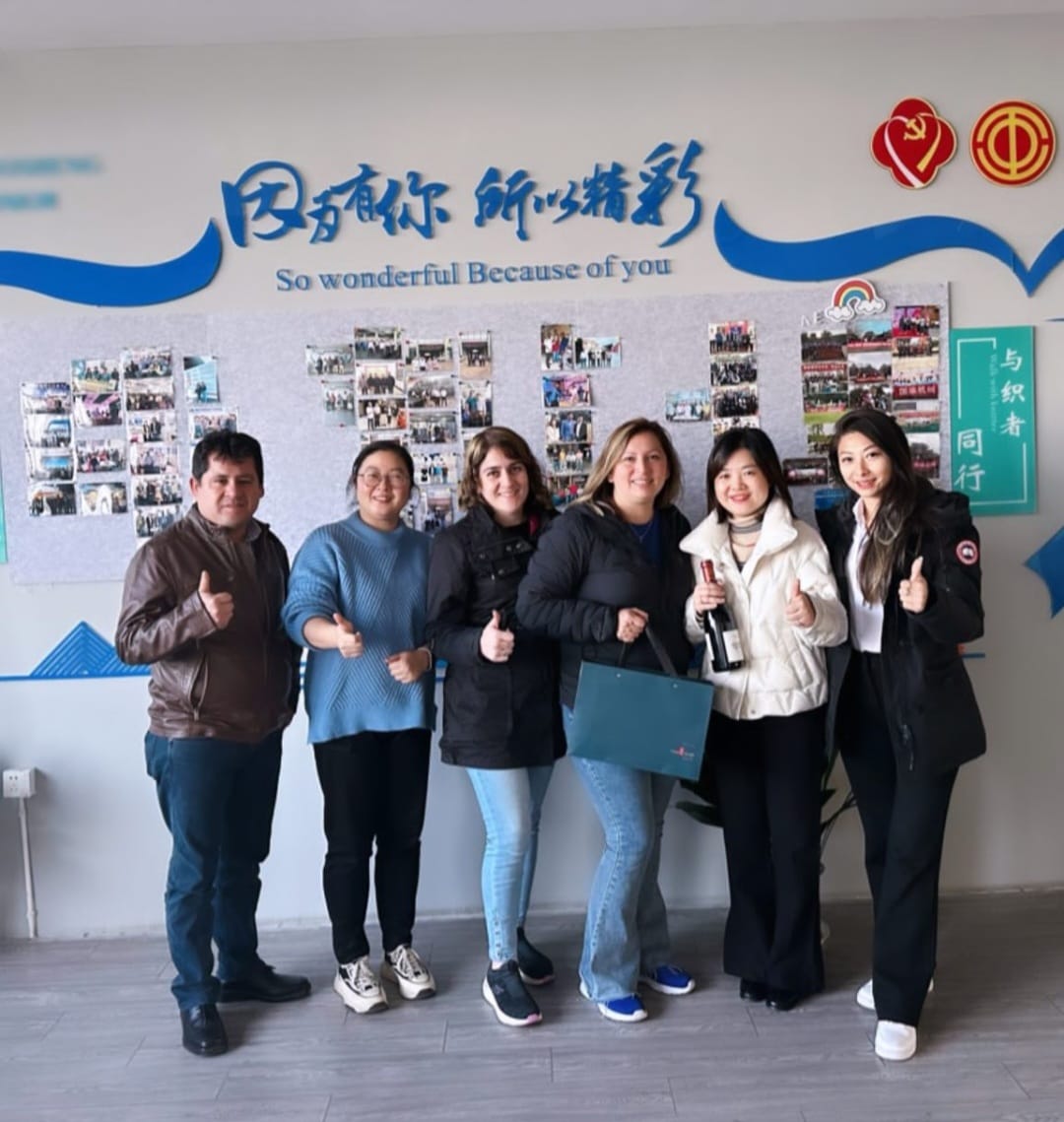 Representantes de empresa chilena de lavado industrial viajaron a China