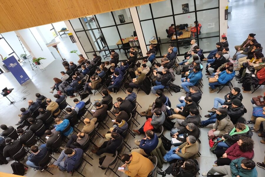 Seminario efectuado en Ingeniería UACh abordó las nuevas regulaciones de la acuicultura