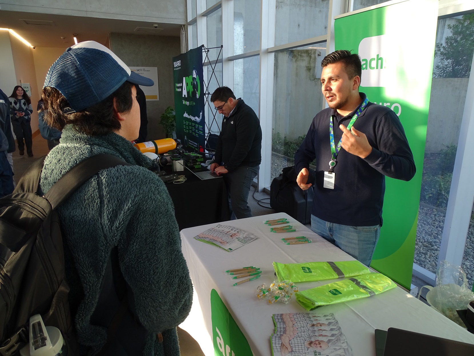 Dan a conocer soluciones en seguridad laboral a estudiantes y docentes de DuocUC
