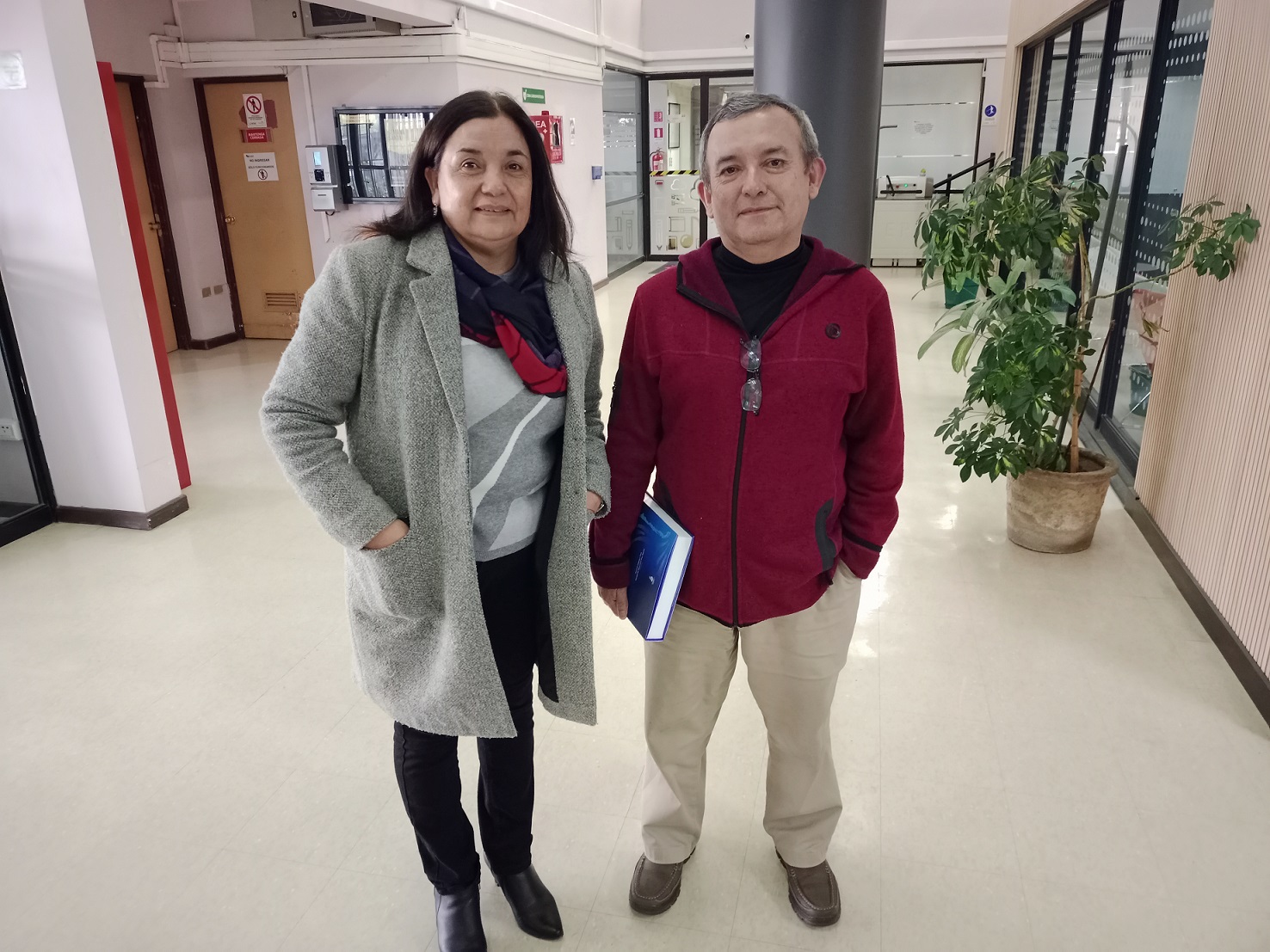 Destacan contribución de académico UCSC en libro sobre plancton presente en la Corriente de Humboldt
