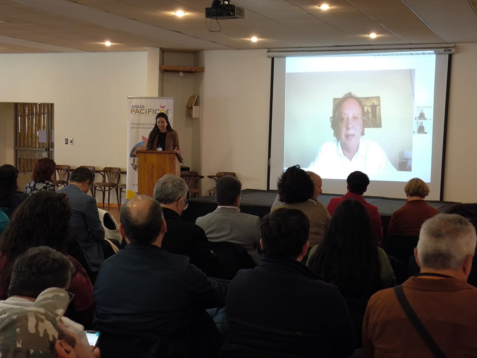 AquaPacífico celebró su décimo aniversario con seminario internacional que reunió a referentes de la acuicultura