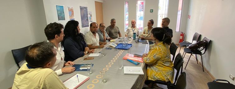 Inician proyecto piloto para incorporar productos de la pesca artesanal en la alimentación escolar