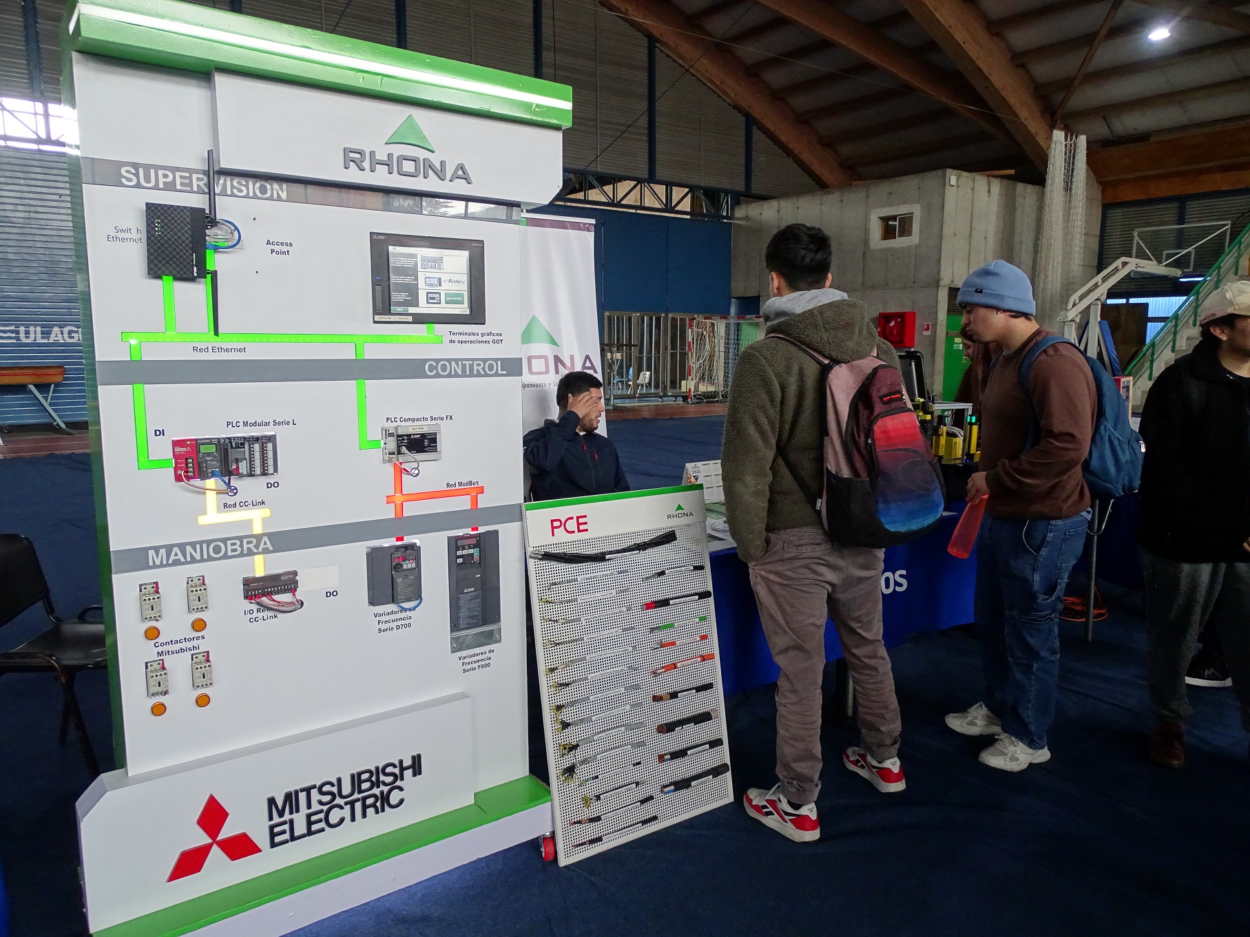 Proveedores acuícolas participaron en Feria de la Ingeniería y Empresa de la ULagos