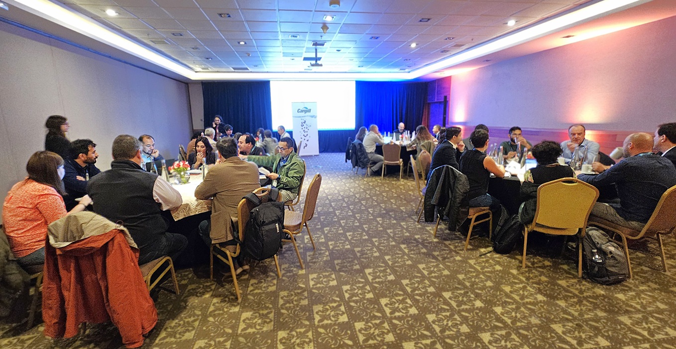 Especialistas publican inédita Hoja de Ruta para el uso de antimicrobianos en la acuicultura chilena