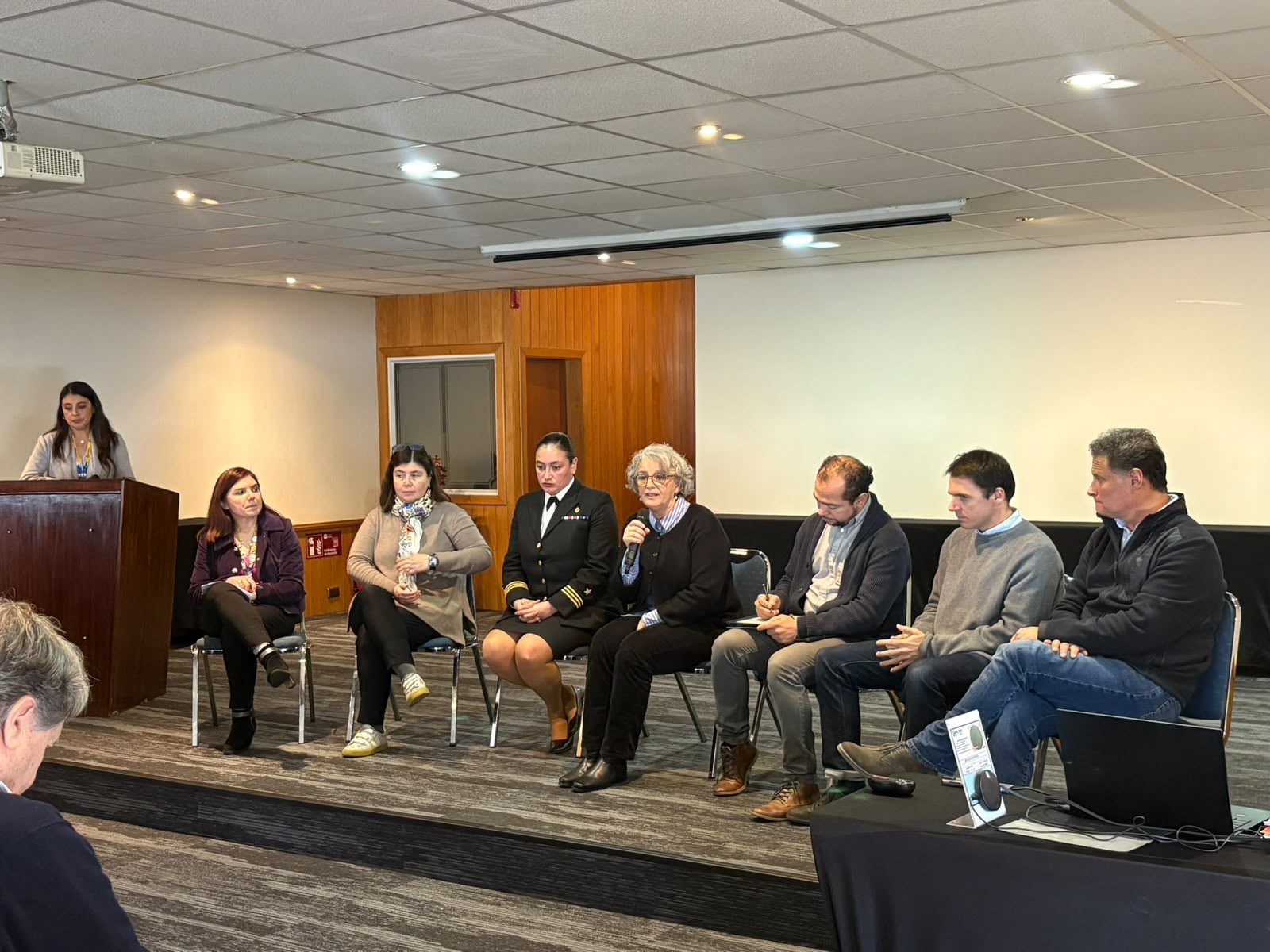 Encuentro técnico abordó cómo fortalecer la prevención y respuesta ante Floraciones Algales Nocivas